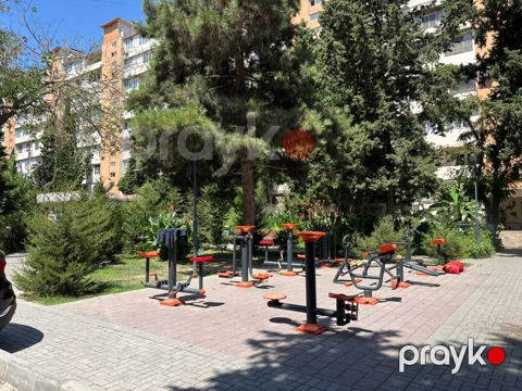Satılır 2 otaqlı köhnə tikili 35 m² — Bakı