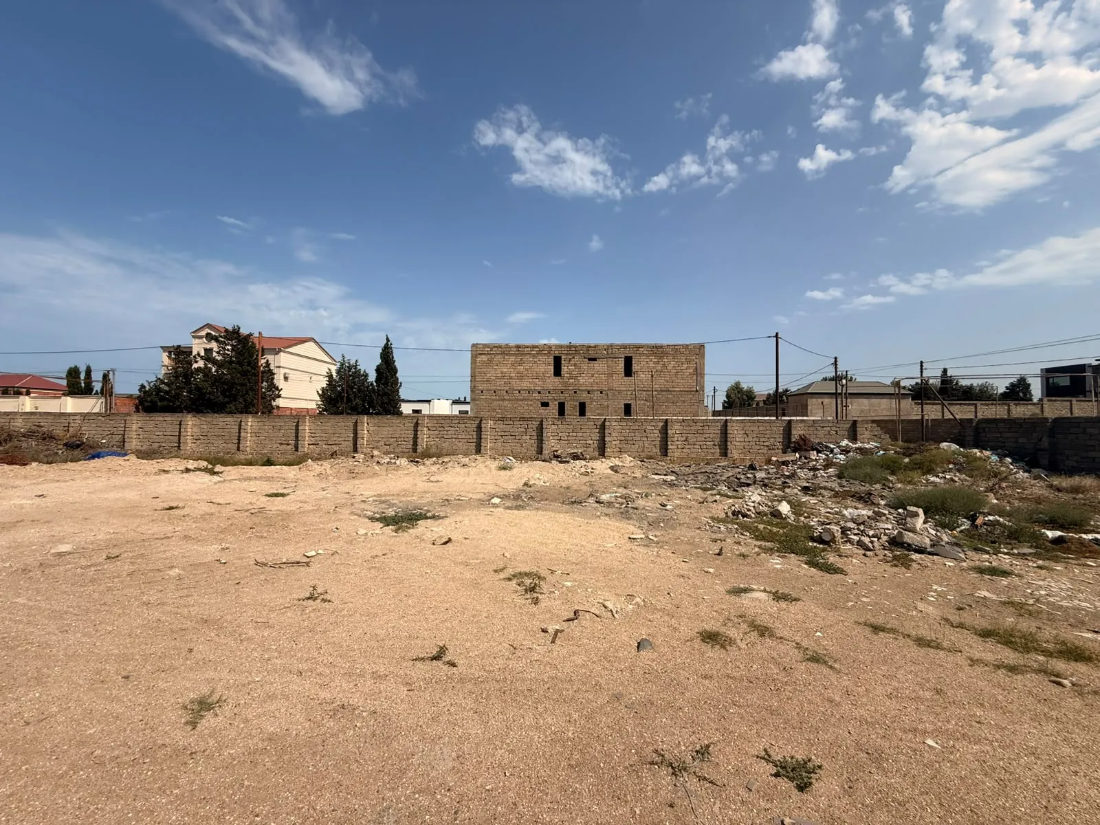 Şüvəlan, Torpaq satılır - 12 sot — Bakı