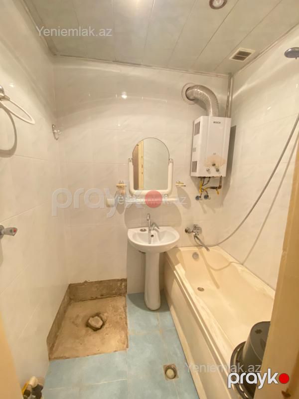 Satılır 2 otaqlı Bina evi menzil (Köhnə tikili), 66 m², 3-cü məhəllə — Mənzil, Sumqayıt (9)