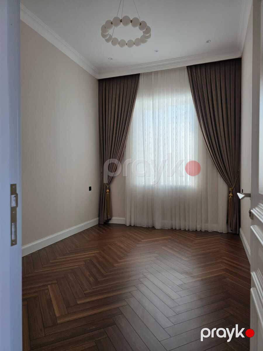 Satılır 5 otaqlı həyət evi/bağ evi 200 m² — Ev, villa, Bakı (12)