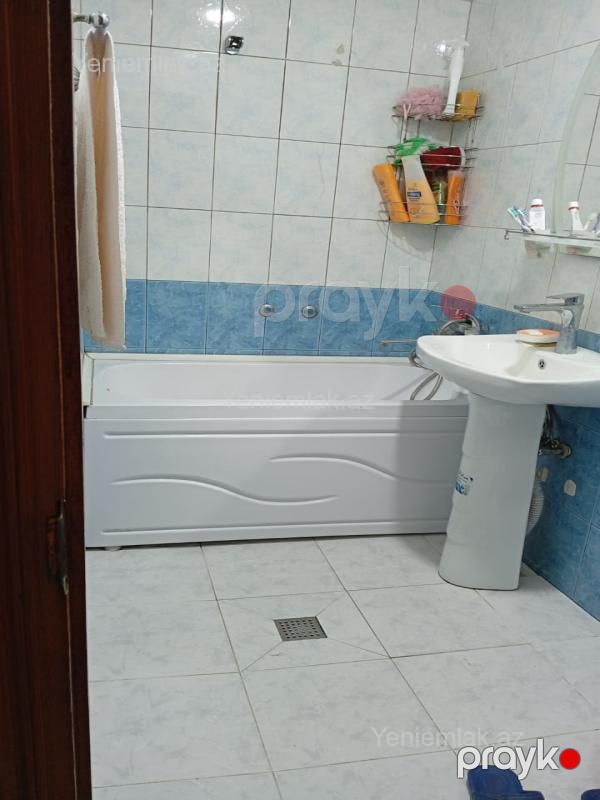 Satılır 3 otaqlı Bina evi menzil (Köhnə tikili), 90 m², Nizami rayonu — Mənzil, Bakı (11)