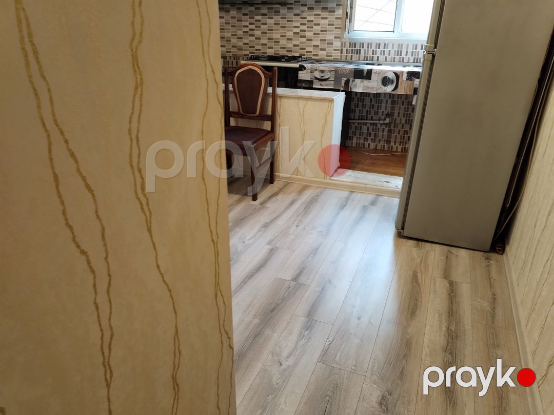 Satılır 1 otaqlı köhnə tikili 45 m² — Mənzil, Bakı (4)