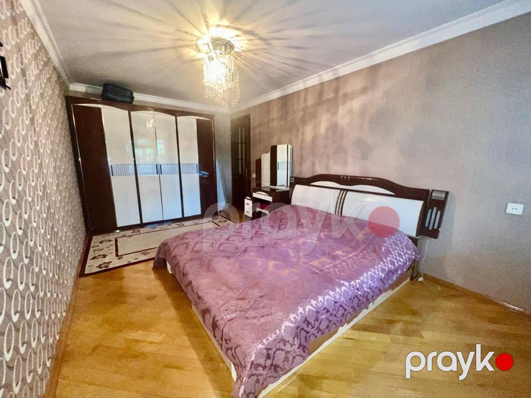Satılır 4 otaqlı köhnə tikili 120 m² — Mənzil, Bakı (3)
