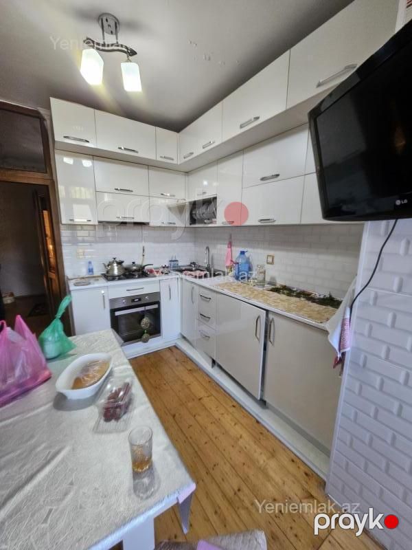 Satılır 3 otaqlı Bina evi menzil (Köhnə tikili), 80 m², Nizami rayonu — Mənzil, Bakı (12)