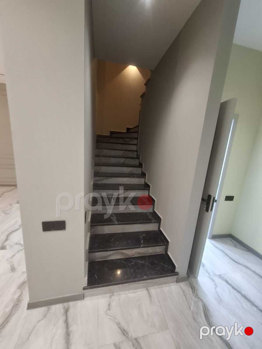 Satılır 6 otaqlı həyət evi/bağ evi 240 m² — Ev, villa, Bakı (7)