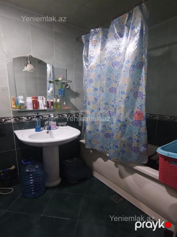 Satılır 3 otaqlı Bina evi menzil (Köhnə tikili), 70 m², 9-cu mikrorayon — Mənzil, Sumqayıt (8)