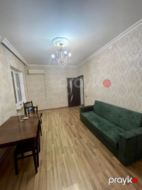 İcarəyə verilir 2 otaqlı köhnə tikili 50 m² — Bakı