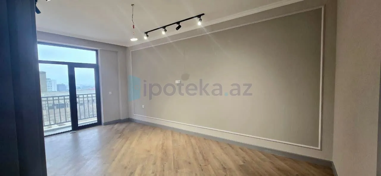 Satılır: 3 Otaq, Yeni tikili, Binəqədi r., 7-ci mkr q., 117.00 m² — Bakı