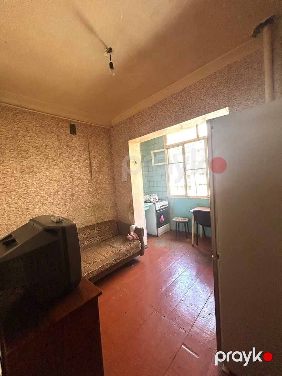 Satılır 2 otaqlı köhnə tikili 65 m² — Mənzil, Bakı (2)