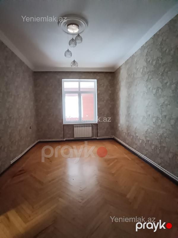 Satılır 3 otaqlı Bina evi menzil (Köhnə tikili), 100 m², 3-cü məhəllə — Mənzil, Sumqayıt (5)