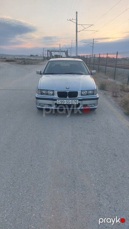 BMW 323, 2.5 L, 1993 il, 444 400 km — Bakı