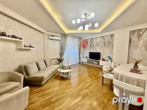 Satılır 2 otaqlı yeni tikili 88 m² — Bakı