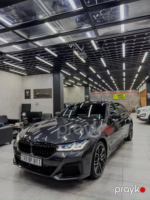 BMW 530e, 2.0 L, 12 kWh, 2022 il, 33 000 km — Bakı