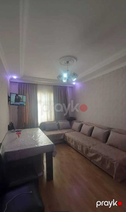 Satılır 1 otaqlı köhnə tikili 33 m² — Bakı