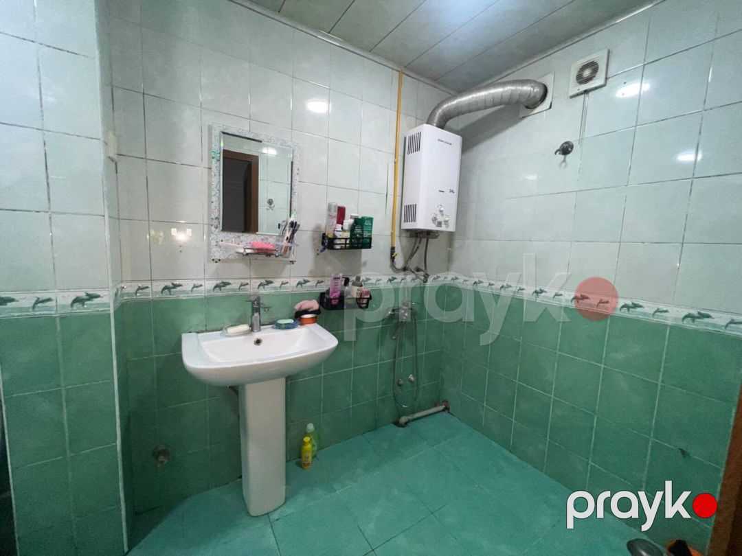 Satılır 4 otaqlı köhnə tikili 120 m² — Mənzil, Bakı (11)