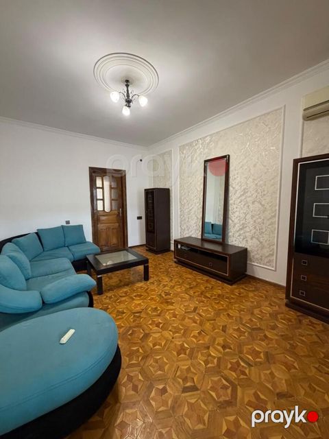 İcarəyə verilir 3 otaqlı köhnə tikili 80 m² — Bakı