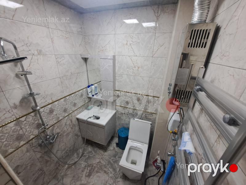 Satılır 2 otaqlı Bina evi menzil (Köhnə tikili), 48 m², 8-ci mikrorayon — Mənzil, Sumqayıt (11)