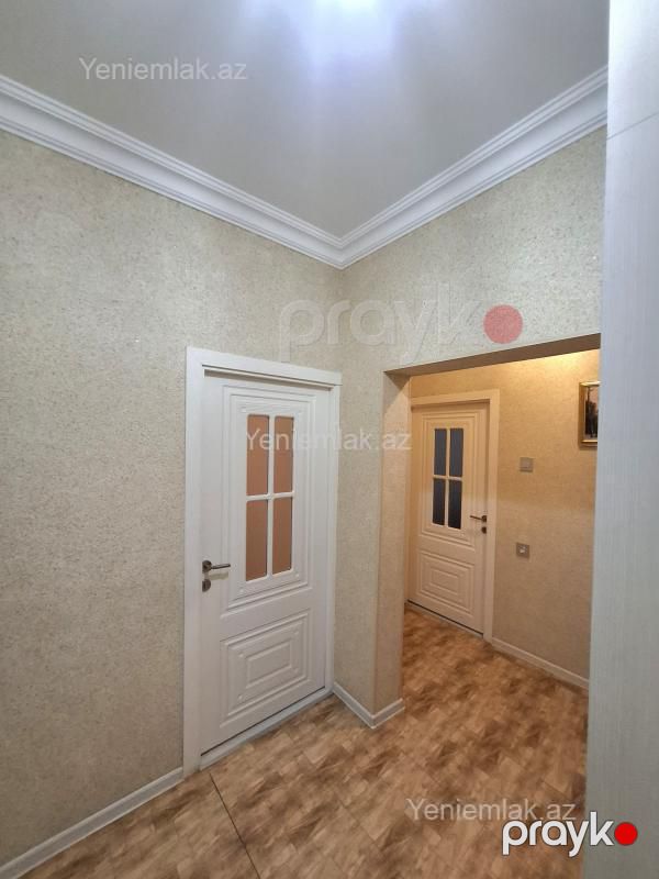 Satılır 3 otaqlı Bina evi menzil (Köhnə tikili), 67 m², 9-cu mikrorayon — Mənzil, Sumqayıt (9)