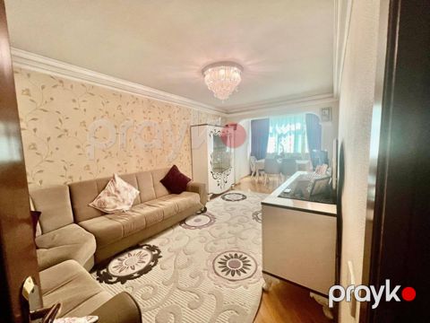 Satılır 4 otaqlı köhnə tikili 120 m² — Bakı