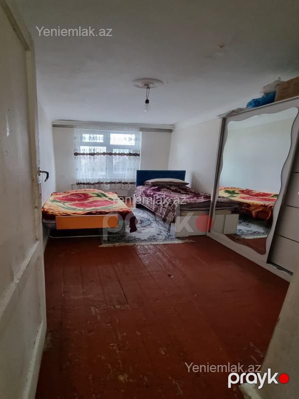 Satılır 3 otaqlı Bina evi menzil (Köhnə tikili), 65 m², 3-cü mikrorayon — Mənzil, Sumqayıt (4)