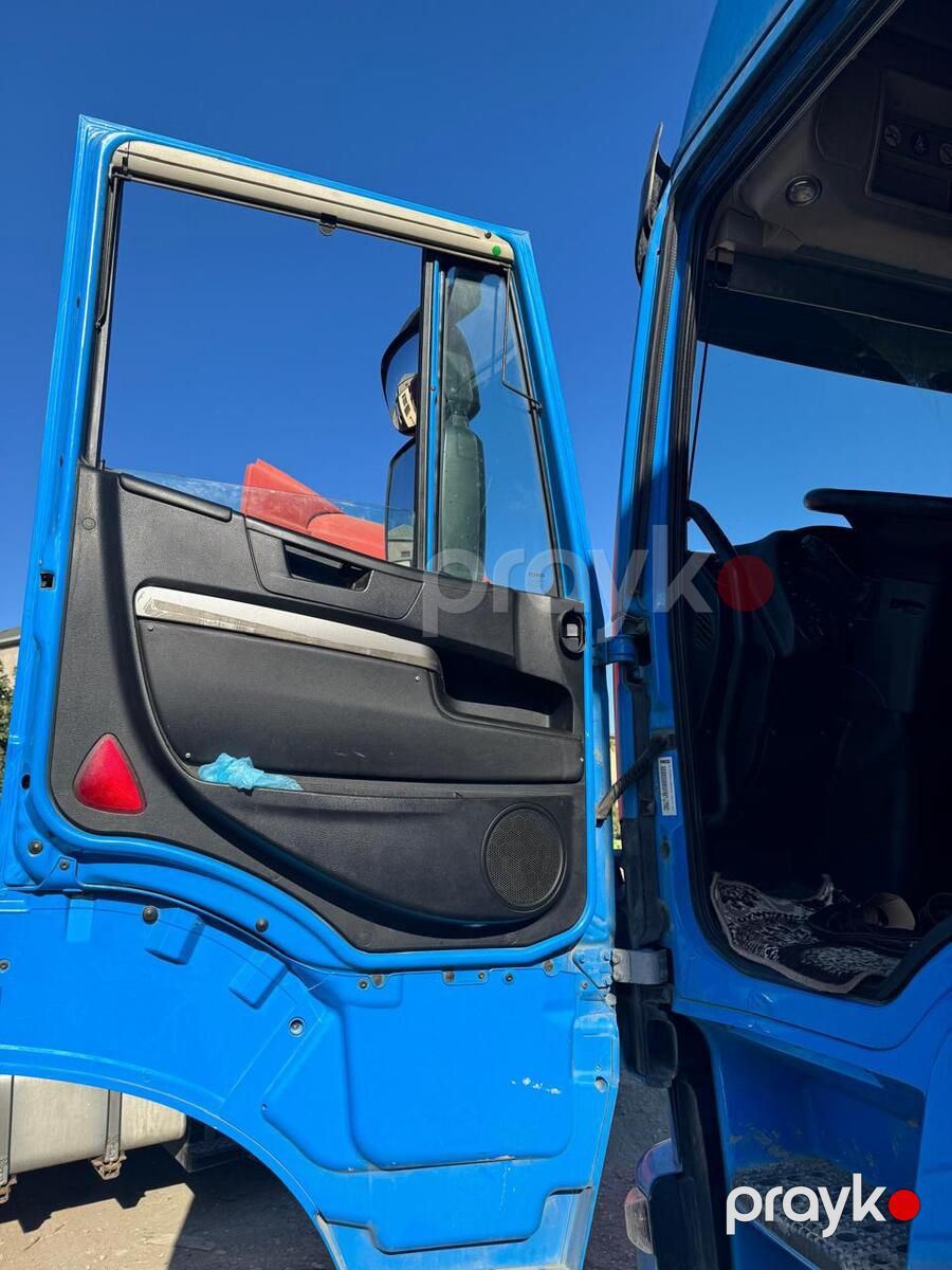 Iveco, 2015 il — Yük avtomobilləri və qoşqular, Bakı (7)