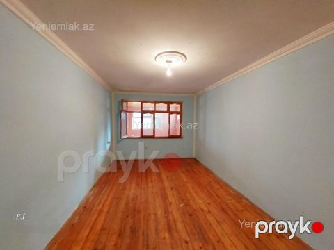 Satılır 1 otaqlı Bina evi menzil (Köhnə tikili), 33 m², 4-cü mikrorayon — Sumqayıt