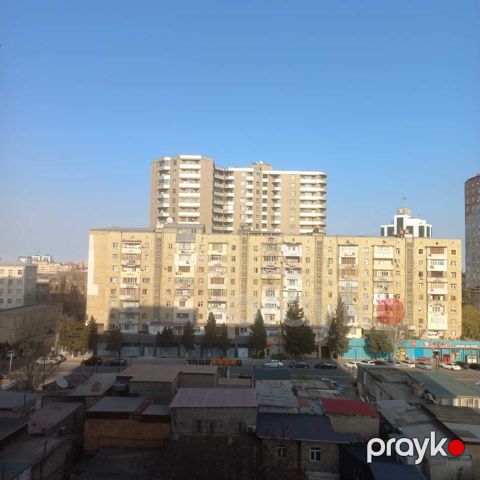 4-otaqlı yeni tikili, Elmlər Akademiyası m., 185 m² — Bakı