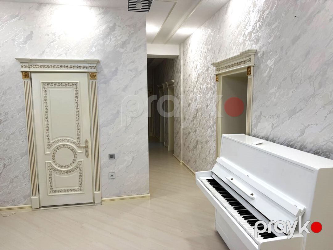 Satılır 5 otaqlı yeni tikili 185 m² — Mənzil, Bakı (12)