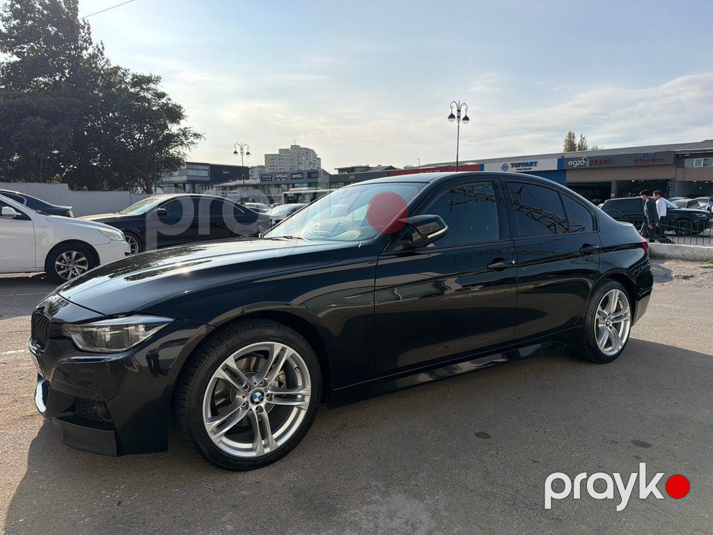 BMW 330, 2.0 L, 2016 il, 200 000 km — Avtomobillər, Bakı (3)