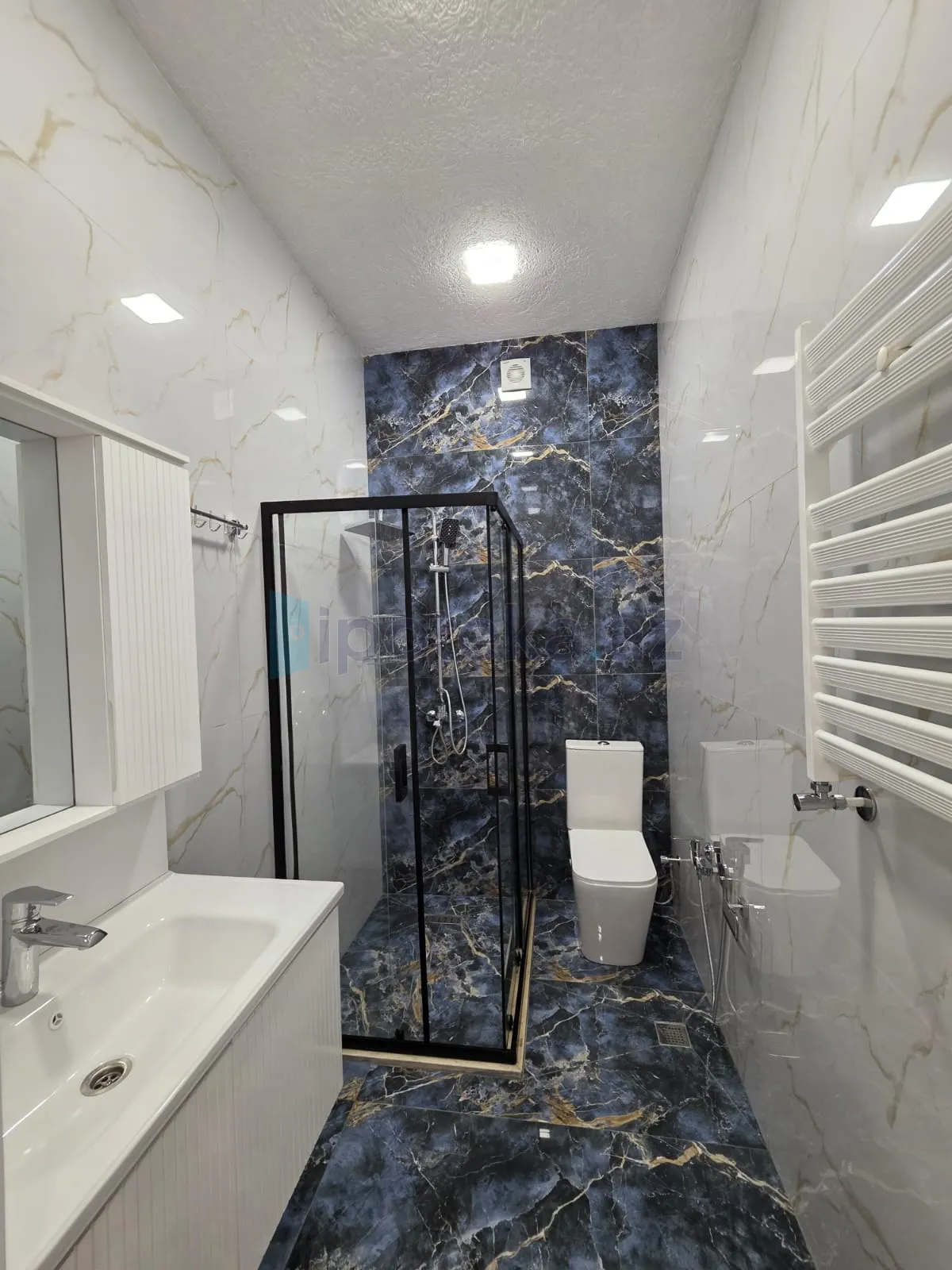 Satılır: 4 Otaq, Bağlar, Xəzər r., Şüvəlan q., 150.00 m² — Torpaq (11)