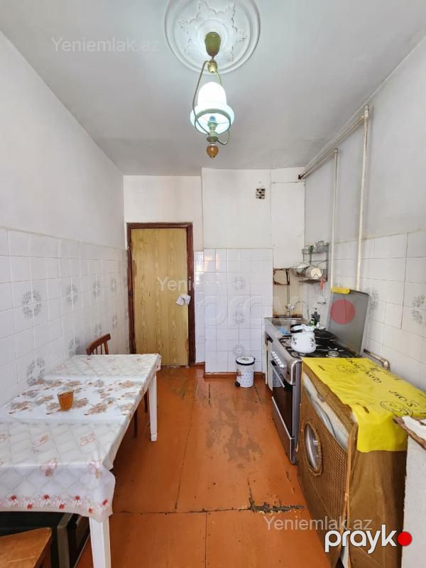 Satılır 3 otaqlı Bina evi menzil (Köhnə tikili), 75 m², 6-cı mikrorayon — Mənzil, Sumqayıt (10)