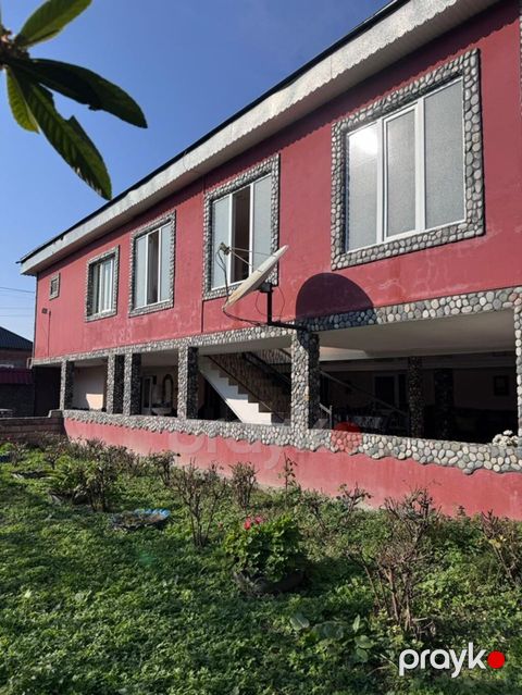 4 otaqlı, 195 kv. m, Kredit yoxdur, Yeni təmirli — Qax