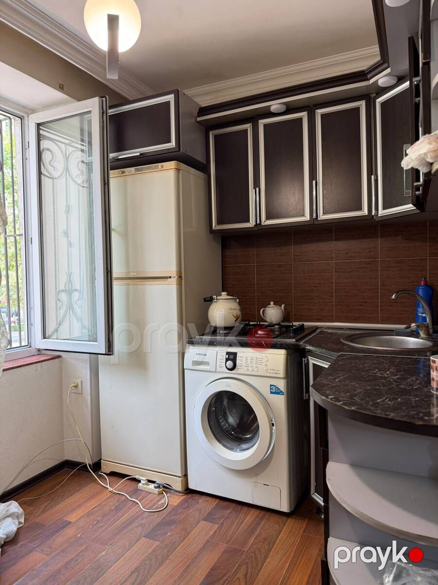 Satılır 1 otaqlı köhnə tikili 37 m² — Mənzil, Bakı (5)