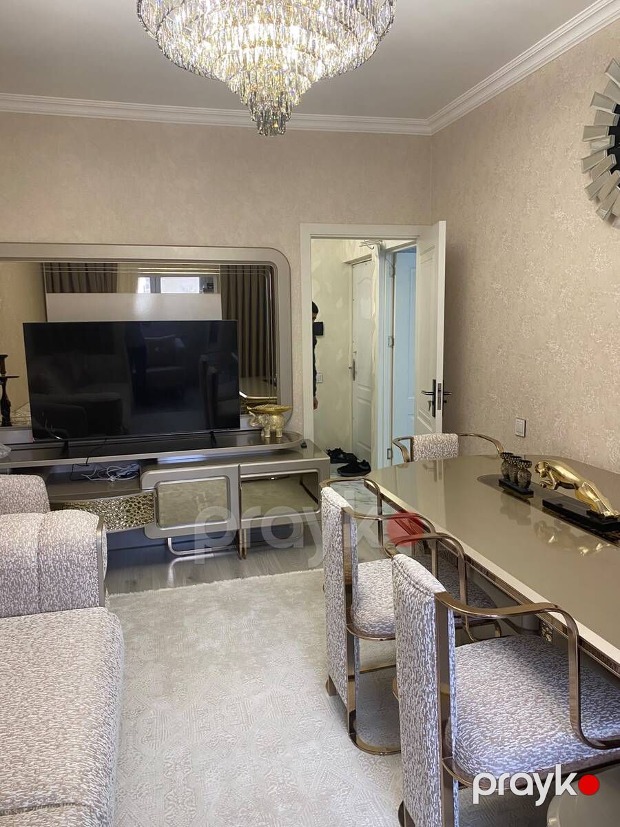 Satılır 2 otaqlı köhnə tikili 65 m² — Mənzil, Bakı (3)