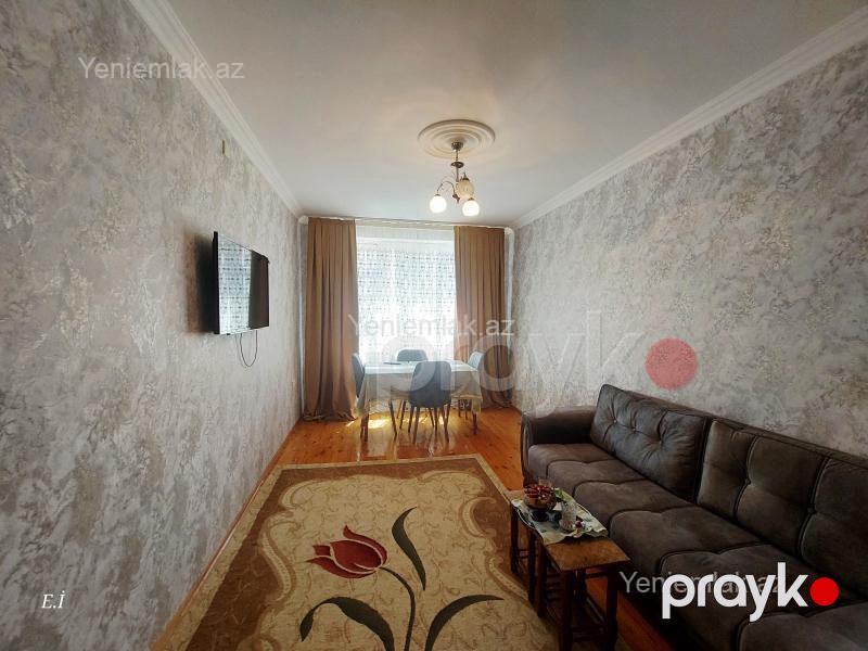 Satılır 3 otaqlı Bina evi menzil (Köhnə tikili), 72 m², 10-cu mikrorayon — Mənzil, Sumqayıt (2)
