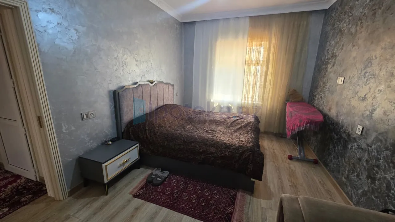 Satılır: 4 Otaq, Evlər/Villalar, Binəqədi r., Binəqədi q., 160.00 m² — Ev, villa (5)