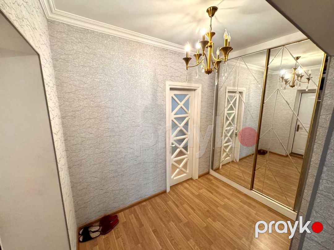 Satılır 2 otaqlı köhnə tikili 65 m² — Mənzil, Bakı (7)
