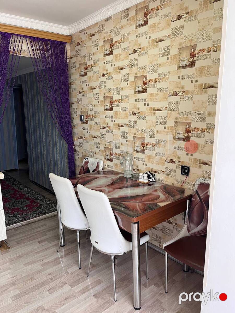 Satılır 3 otaqlı köhnə tikili 85 m² — Mənzil, Bakı (8)
