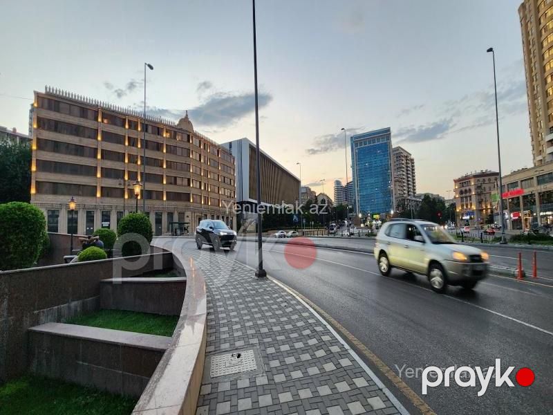 Satılır 2 otaqlı Bina evi menzil (Köhnə tikili), 55 m², Yasamal rayonu — Mənzil, Bakı (3)