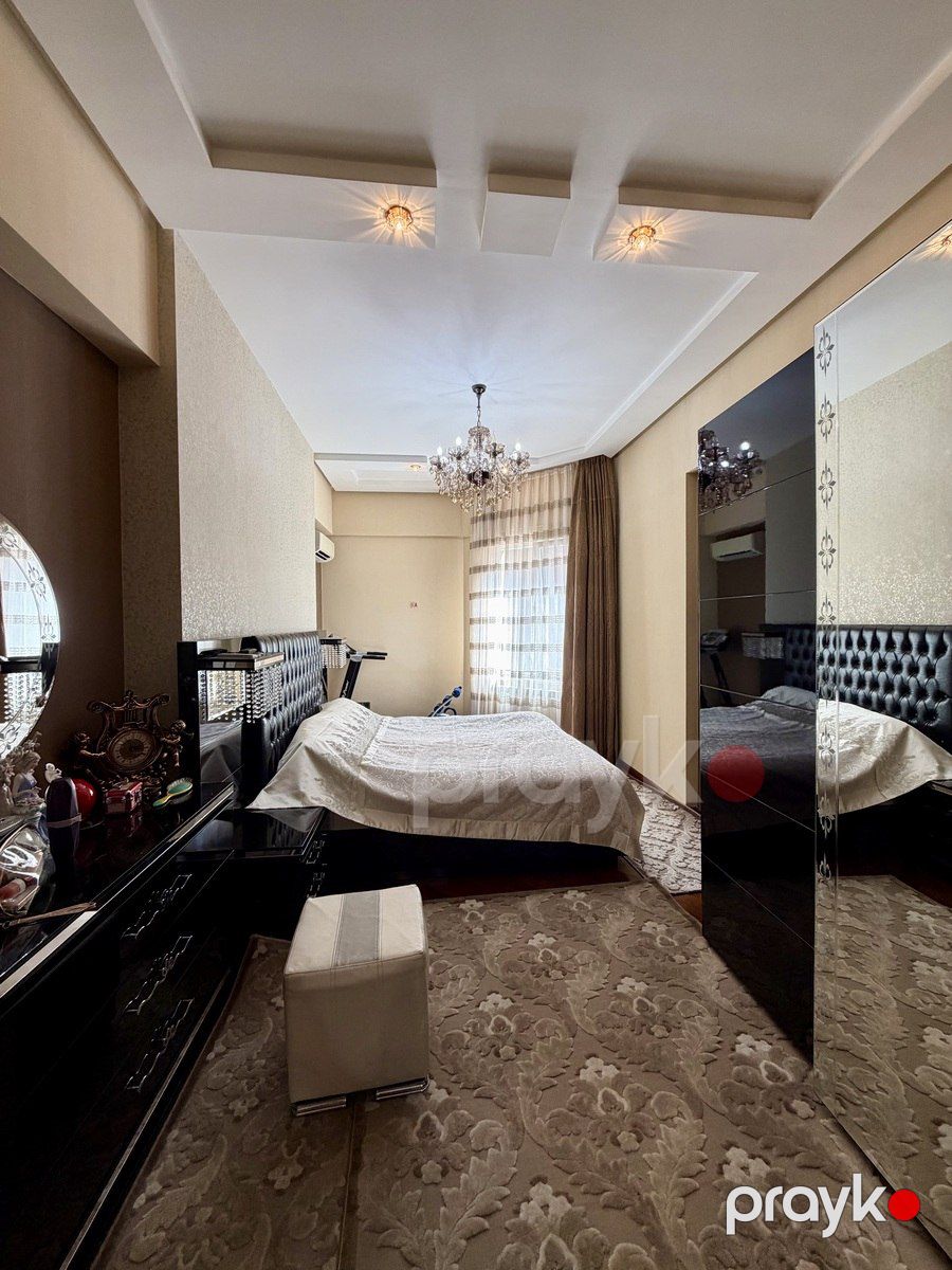 Satılır 4 otaqlı yeni tikili 175 m² — Mənzil, Bakı (9)