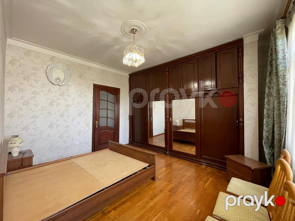 Satılır 6 otaqlı köhnə tikili 190 m² — Mənzil, Bakı (7)