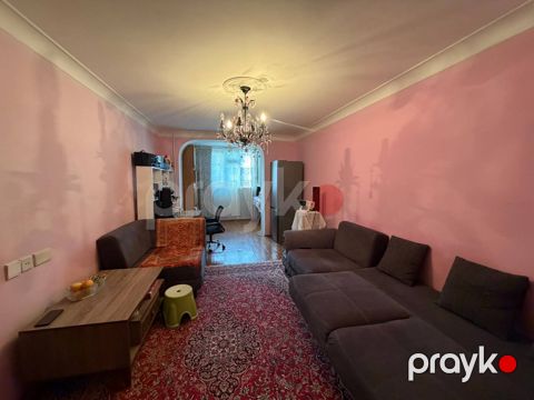 Satılır 3 otaqlı köhnə tikili 80 m² — Bakı