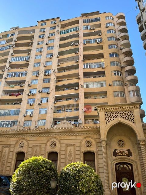Satılır 4 otaqlı yeni tikili 192 m² — Bakı