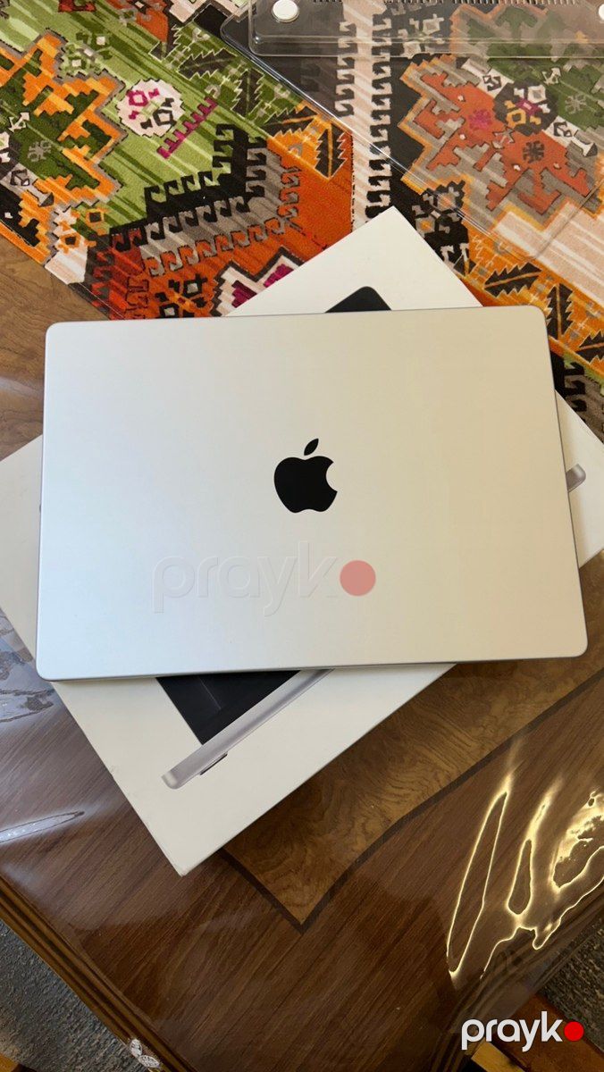 Apple MacBook Pro M3 18GB/512GB — Noutbuklar, Bakı (2)