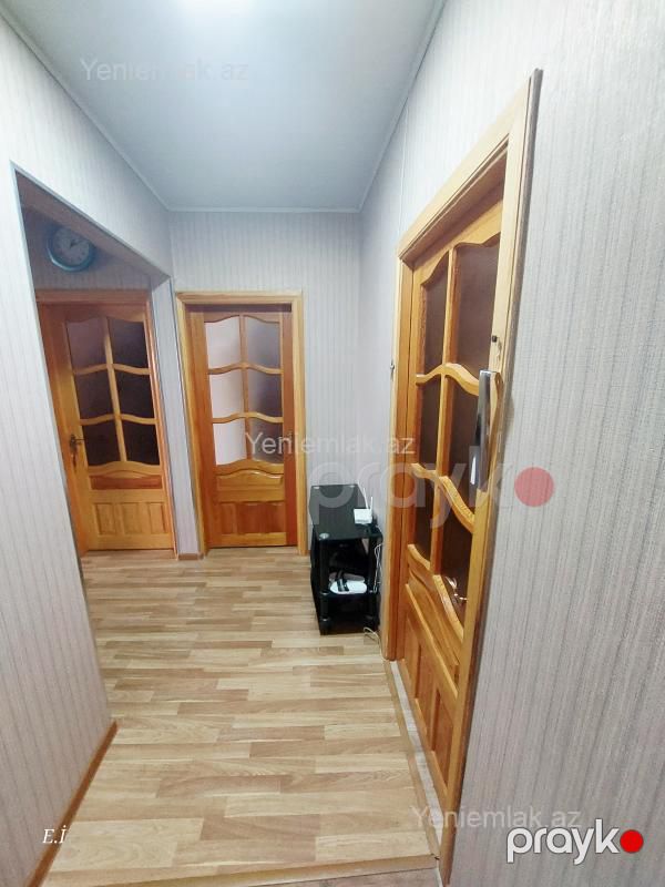 Satılır 3 otaqlı Bina evi menzil (Köhnə tikili), 72 m², 13-cü mikrorayon — Mənzil, Sumqayıt (12)