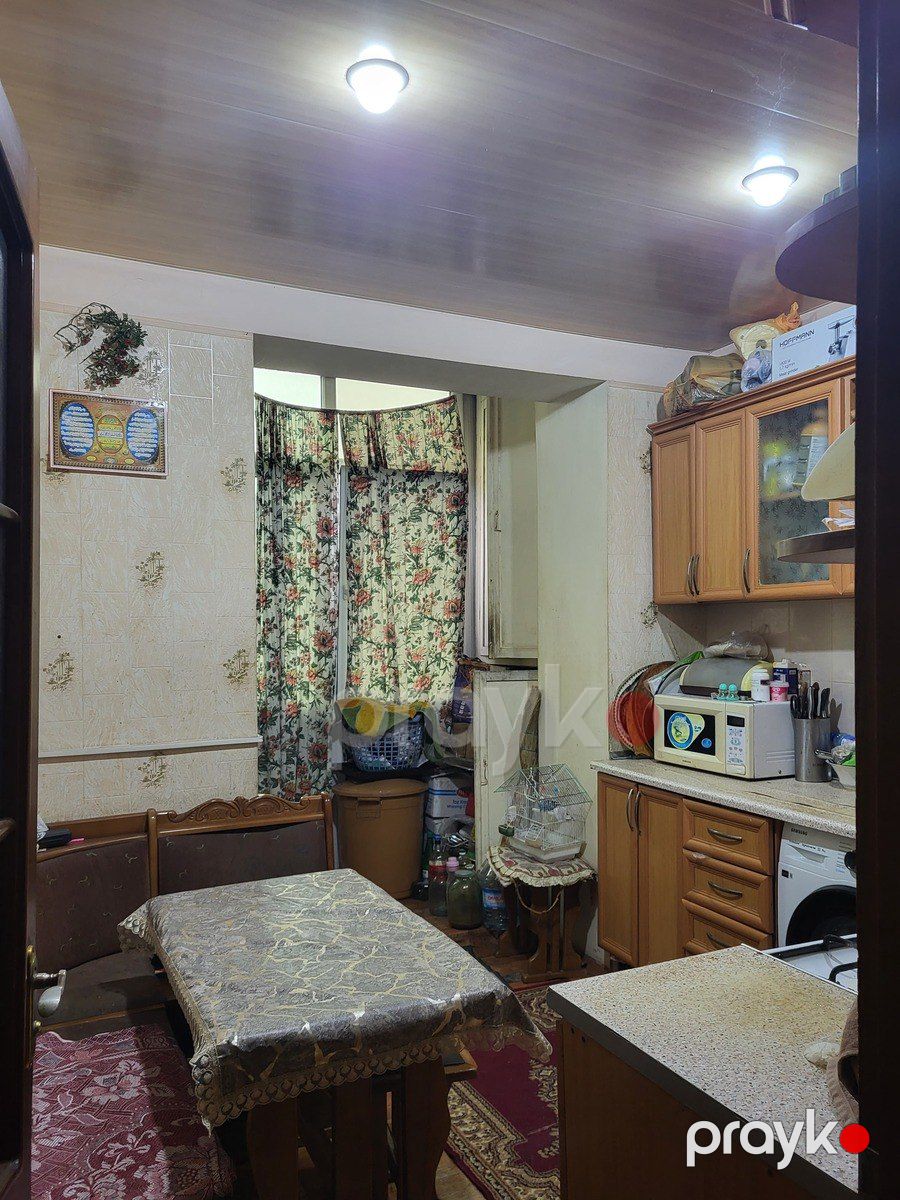 Satılır 4 otaqlı köhnə tikili 100 m² — Mənzil, Bakı (9)