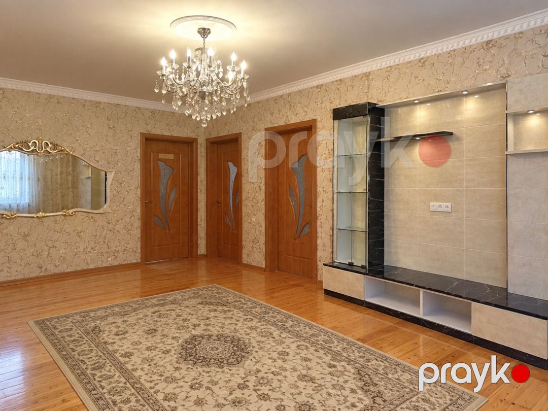 Satılır 9 otaqlı həyət evi/bağ evi 272 m² — Ev, villa, Bakı (2)