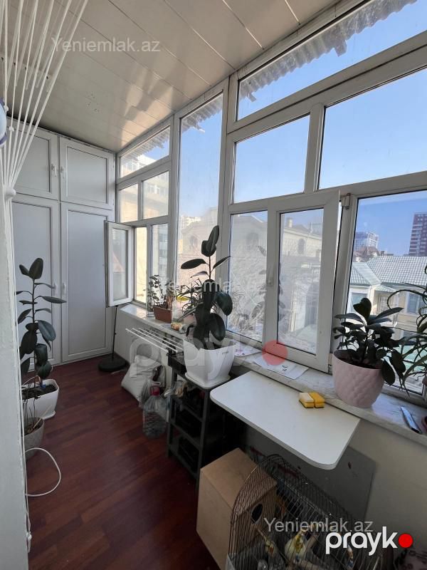 Satılır 4 otaqlı Bina evi menzil (Köhnə tikili), 71 m², Nərimanov rayonu — Mənzil, Bakı (2)