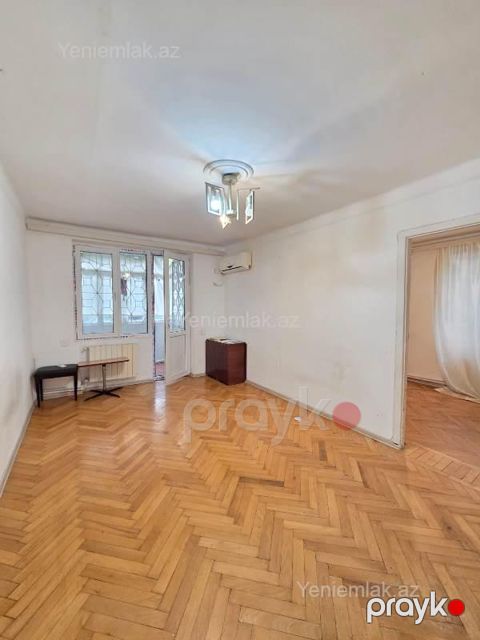 Satılır 2 otaqlı Bina evi menzil (Köhnə tikili), 48 m², Yasamal rayonu — Bakı