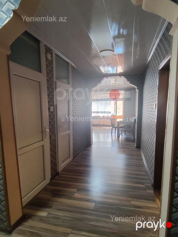 Satılır 3 otaqlı Bina evi menzil (Köhnə tikili), 70 m², 10-cu mikrorayon — Mənzil, Sumqayıt (3)